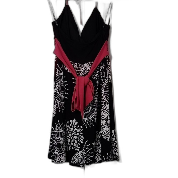 Halter Sundress - Picture 3 of 3